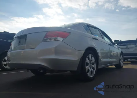 2008 Honda Accord Sdn 2.4 Ex-L/Ex-L z USA, uszkodzony, nr VIN 1HGCP25818A070696